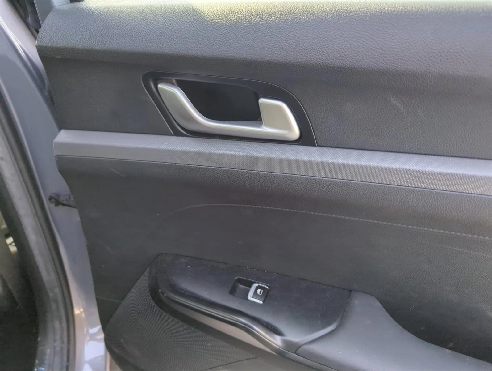 2022 Kia K5 LXS Auto FWD