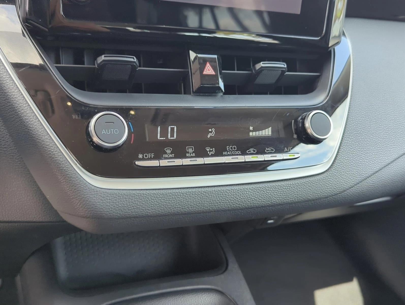 2024 Toyota Corolla LE CVT (Natl)