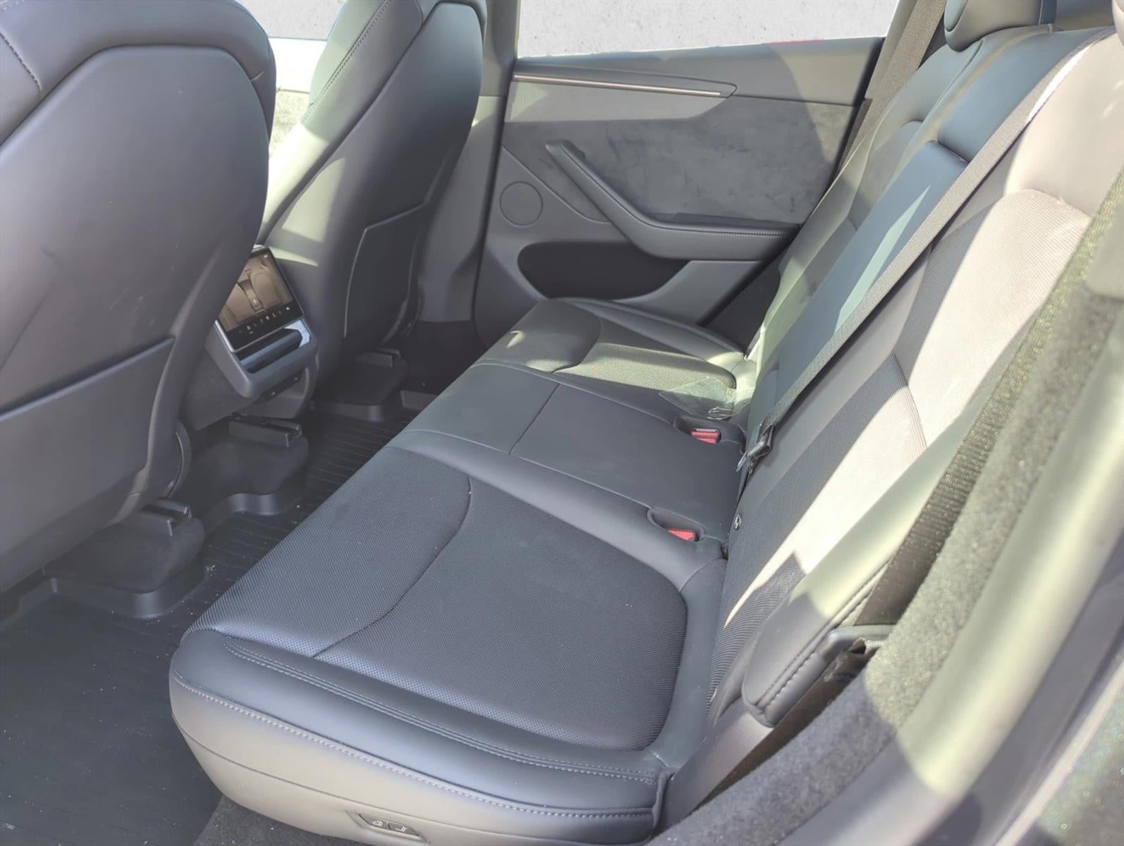 2026 Tesla Model Y Premium RWD