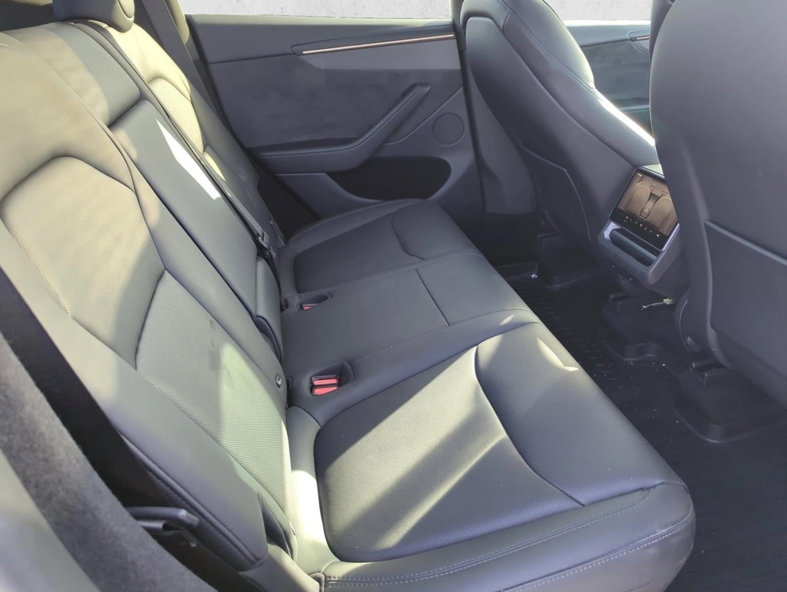 2026 Tesla Model Y Premium RWD