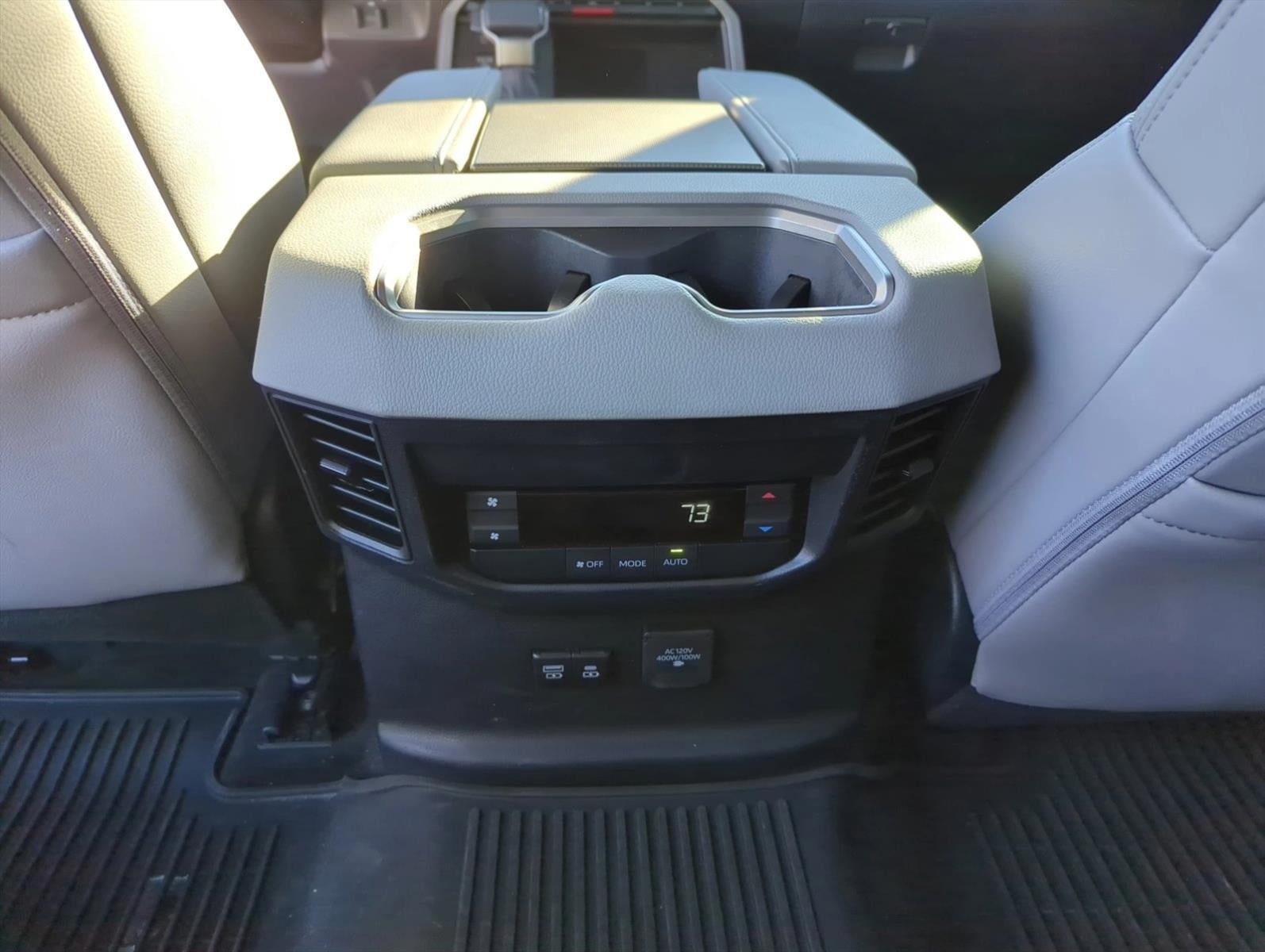 2025 Toyota Sequoia Limited 4WD (SE)