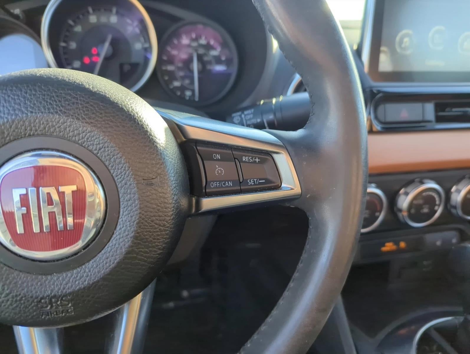 2017 FIAT 124 Spider Lusso Convertible