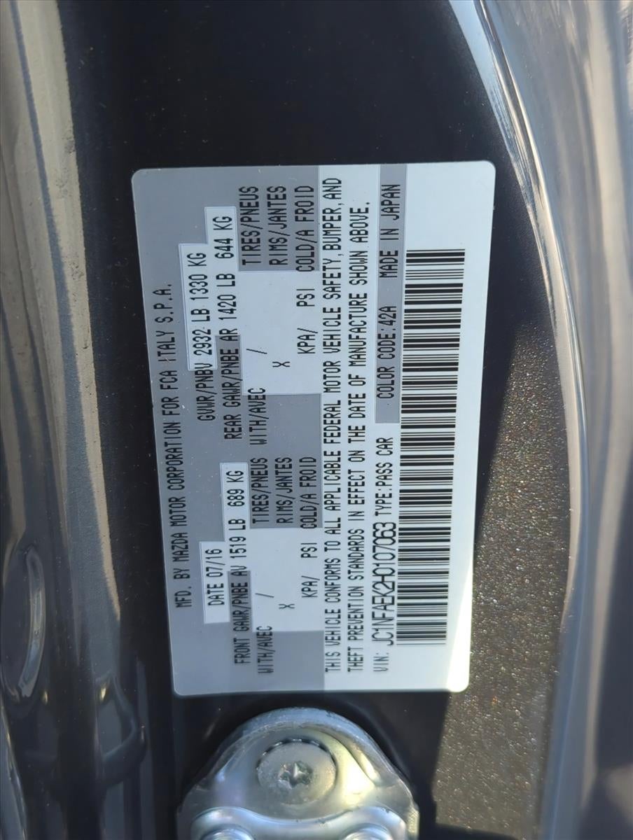 2017 FIAT 124 Spider Lusso Convertible