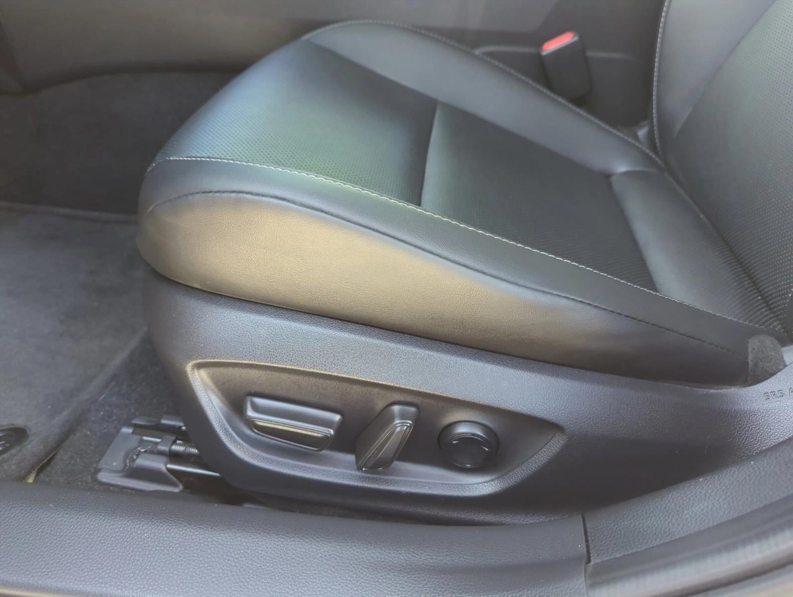 2024 Toyota Prius Limited (Natl)