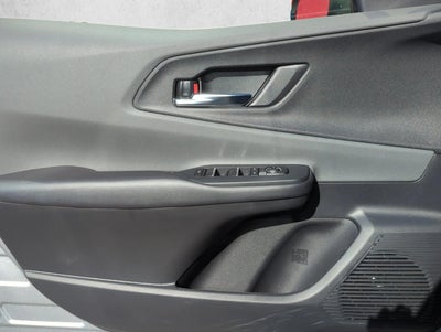 2025 Toyota Prius XLE (Natl)