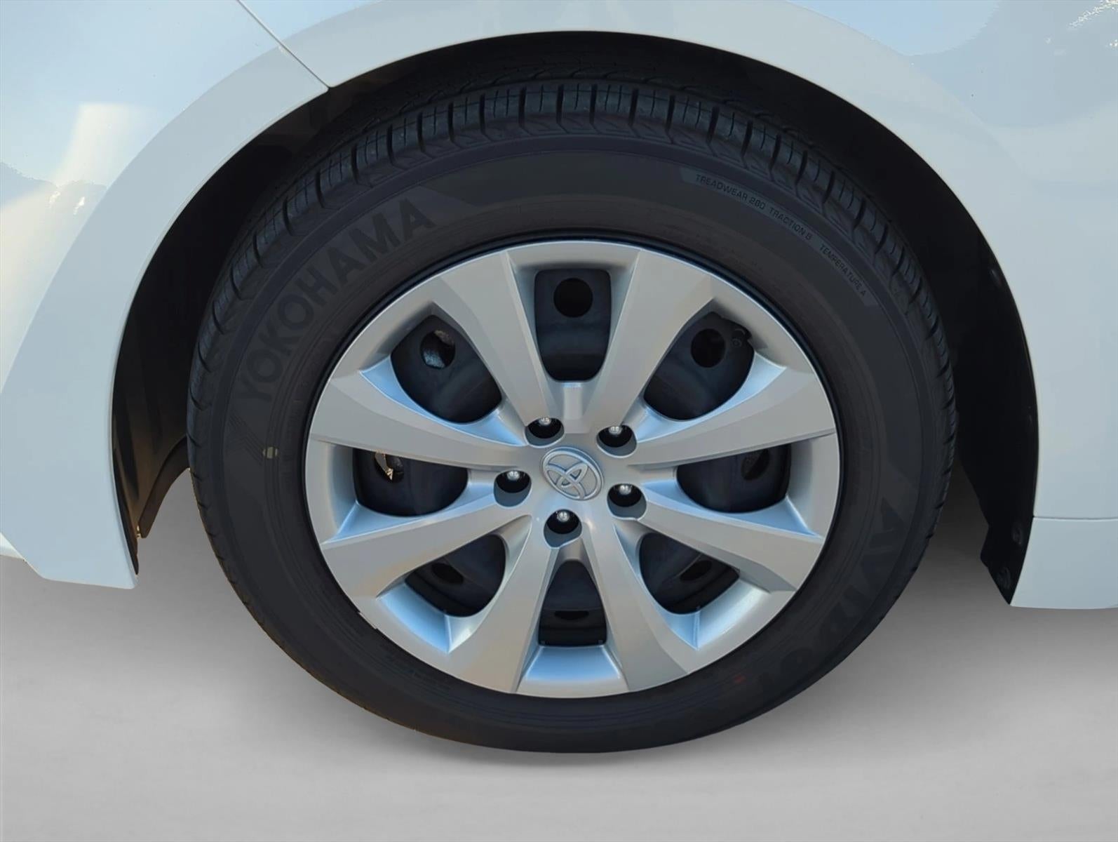 2025 Toyota Corolla Hybrid LE FWD (Natl)