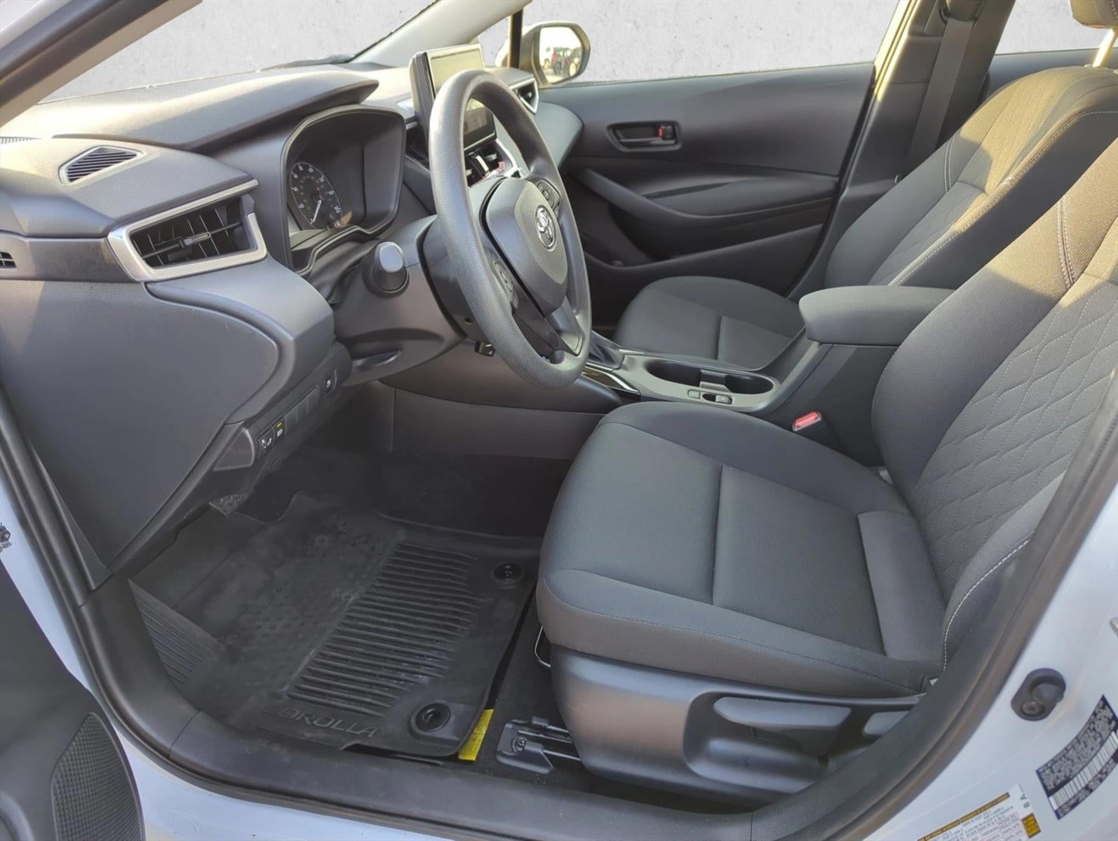 2025 Toyota Corolla Hybrid LE FWD (Natl)