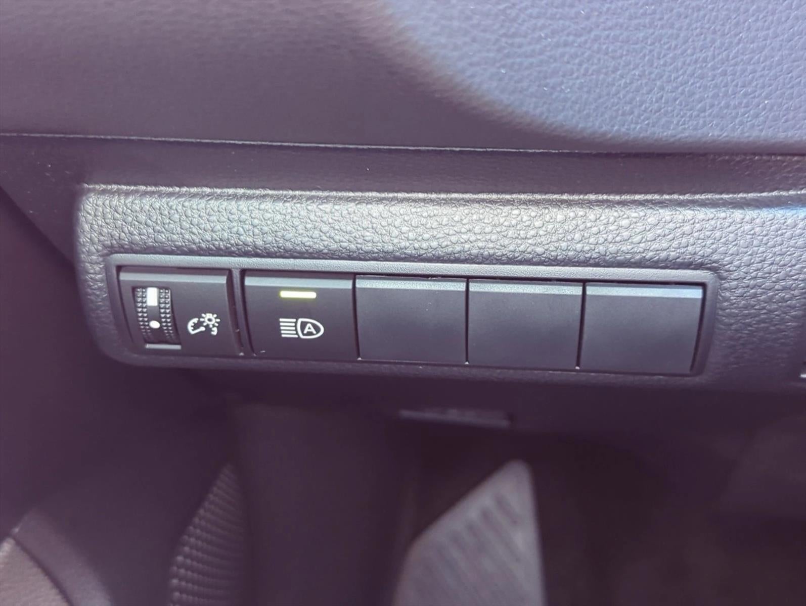 2026 Toyota Corolla Hybrid LE FWD (Natl)