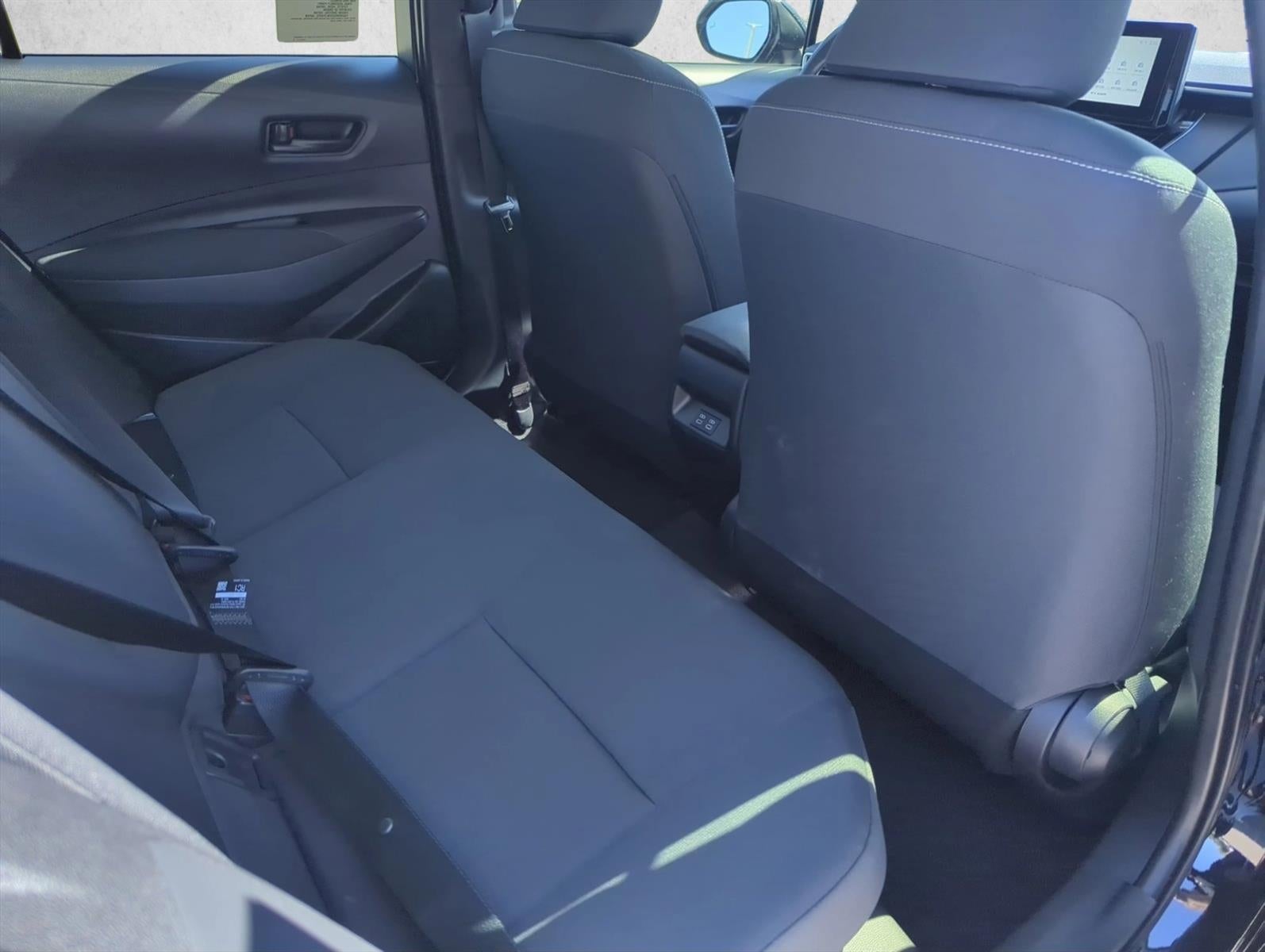 2026 Toyota Corolla Hybrid LE FWD (Natl)