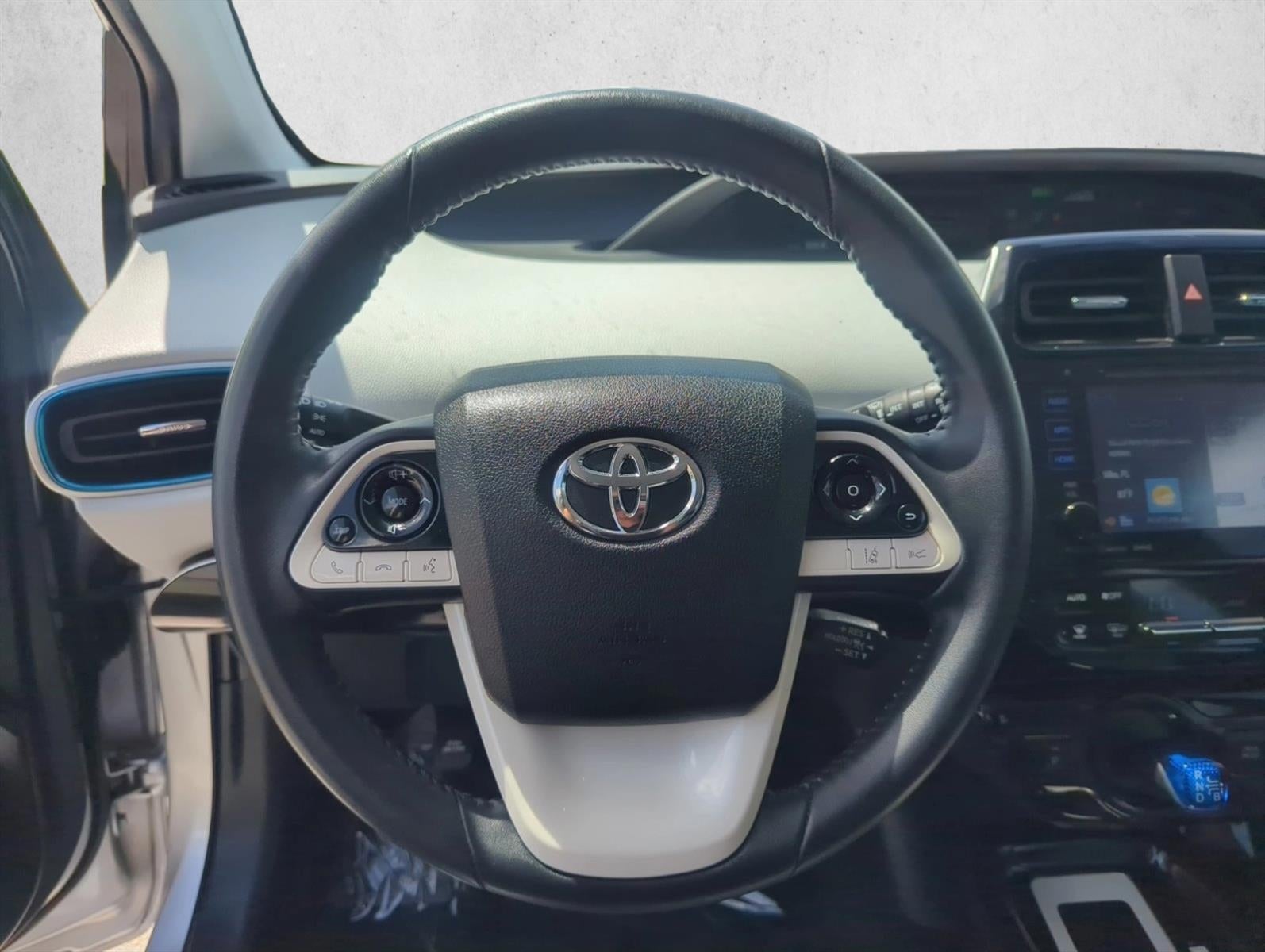 2018 Toyota Prius Three (Natl)