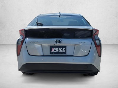 2018 Toyota Prius Three (Natl)