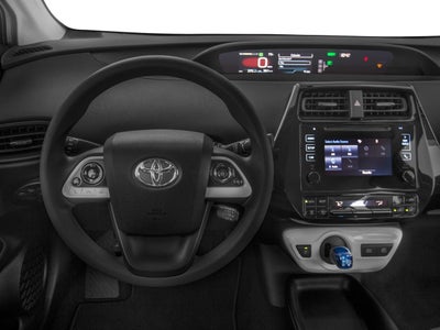 2018 Toyota Prius Three (Natl)