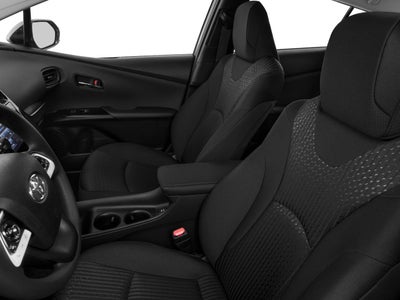 2018 Toyota Prius Three (Natl)