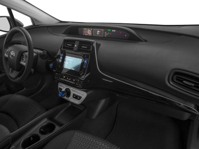 2018 Toyota Prius Three (Natl)