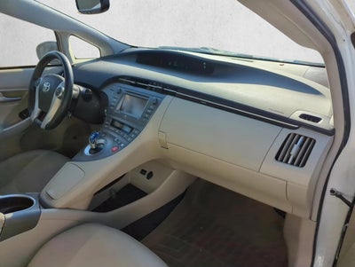 2014 Toyota Prius 5dr HB Four (Natl)
