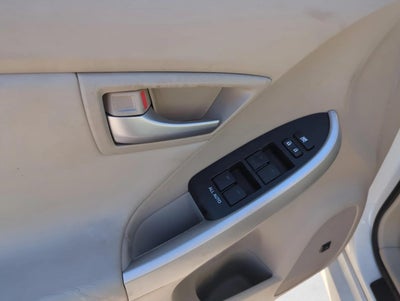 2014 Toyota Prius 5dr HB Four (Natl)