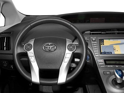2014 Toyota Prius 5dr HB Four (Natl)