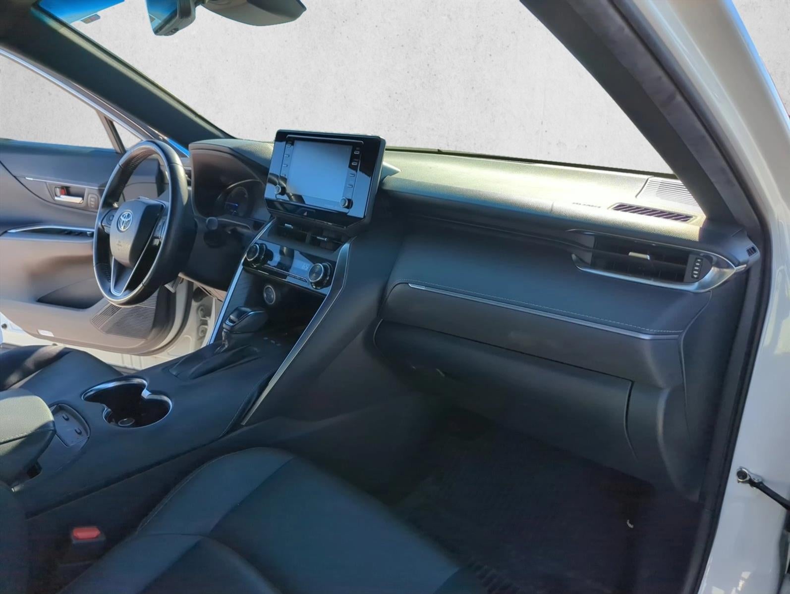 2022 Toyota Venza XLE AWD (SE)