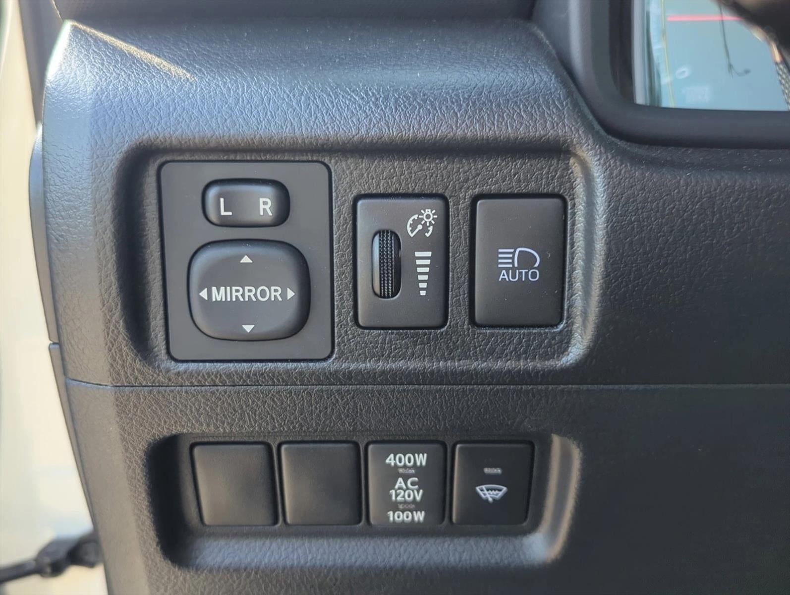 2024 Toyota 4Runner SR5 Premium 4WD (Natl)
