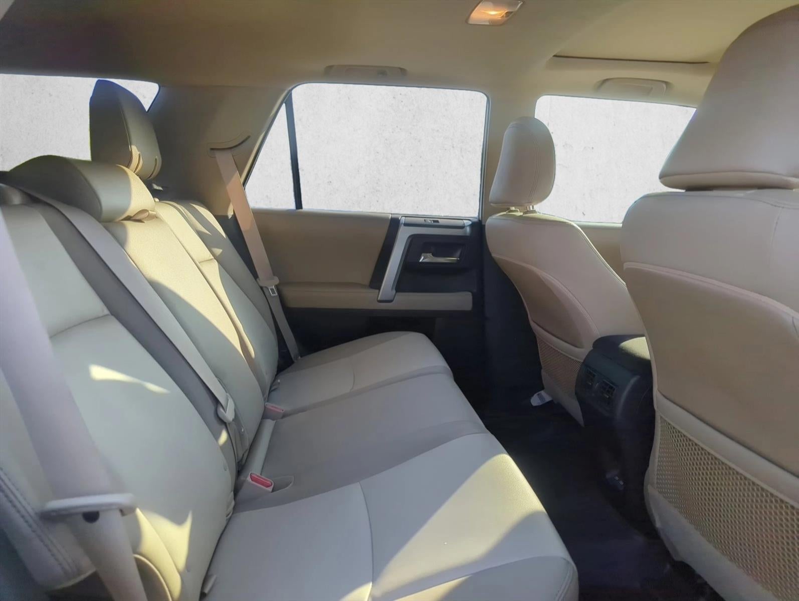 2024 Toyota 4Runner SR5 Premium 4WD (Natl)