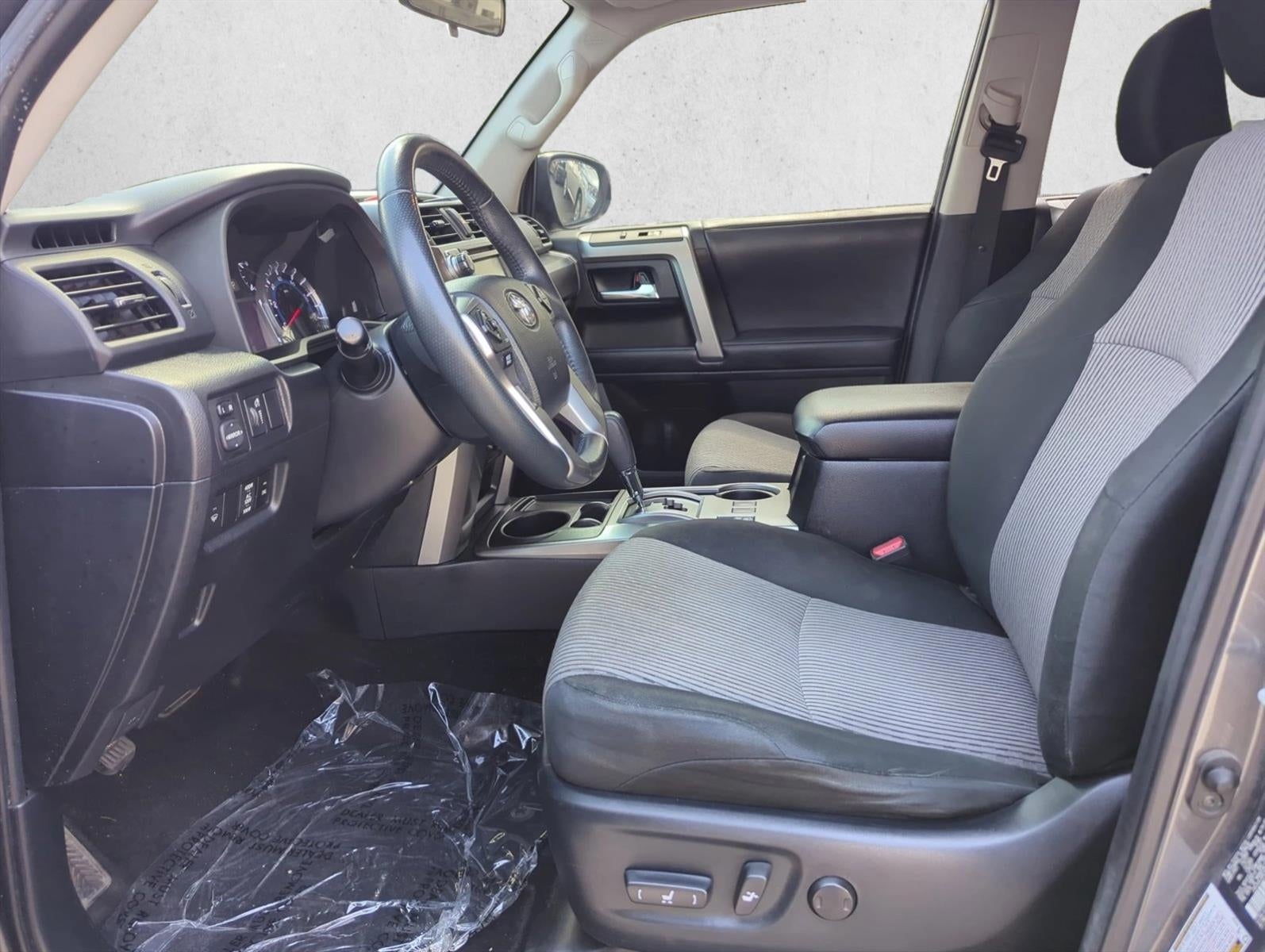 2018 Toyota 4Runner SR5 2WD (Natl)