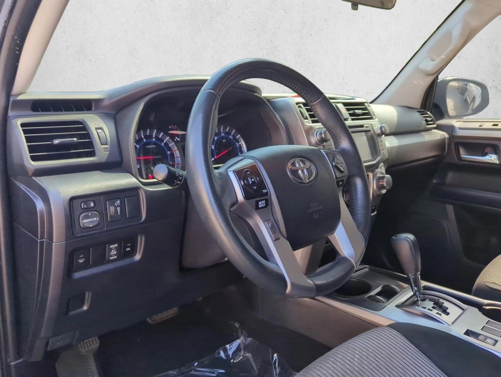 2018 Toyota 4Runner SR5 2WD (Natl)