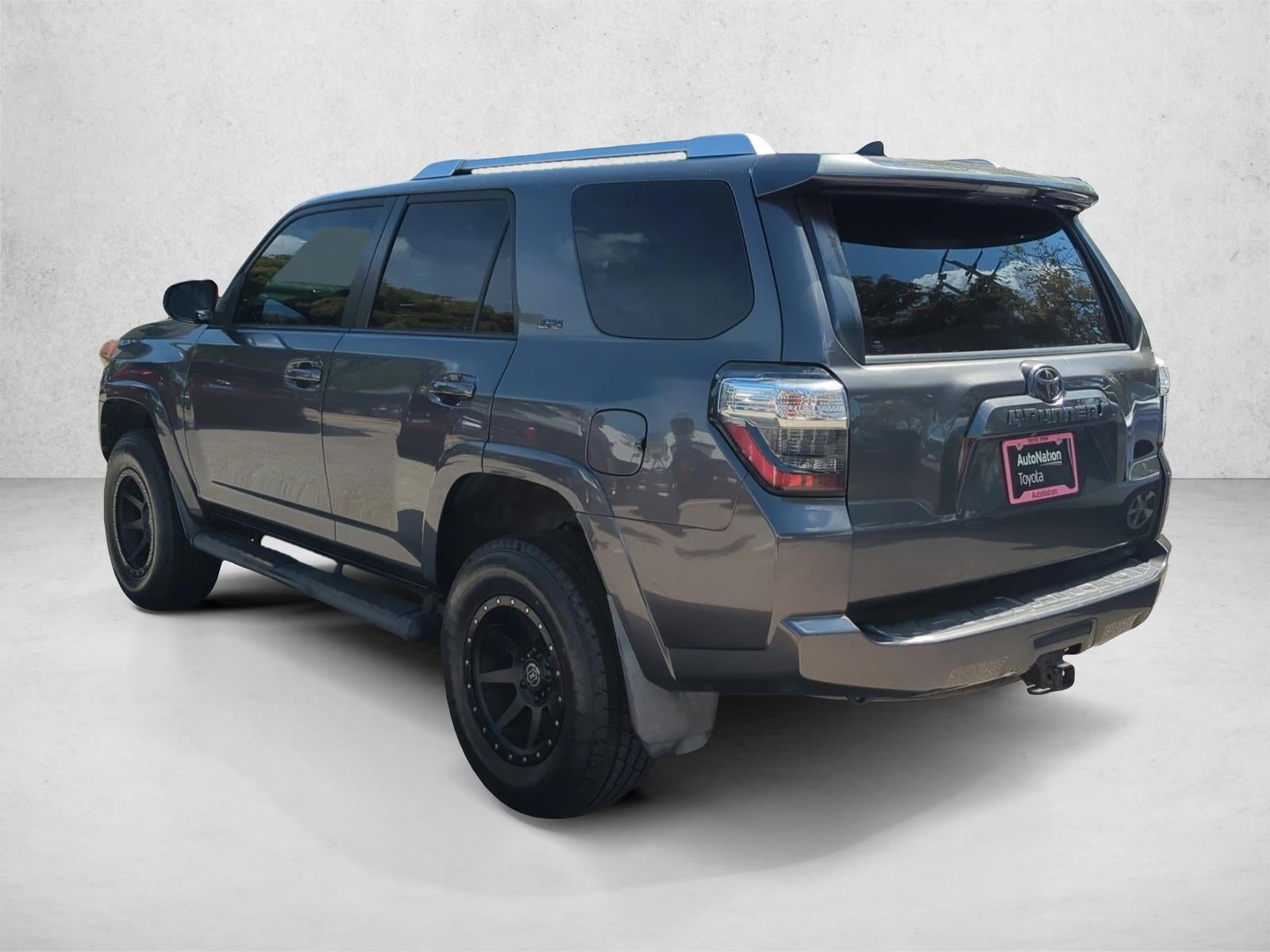2018 Toyota 4Runner SR5 2WD (Natl)