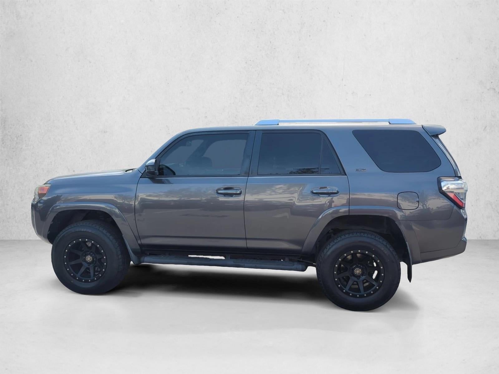 2018 Toyota 4Runner SR5 2WD (Natl)