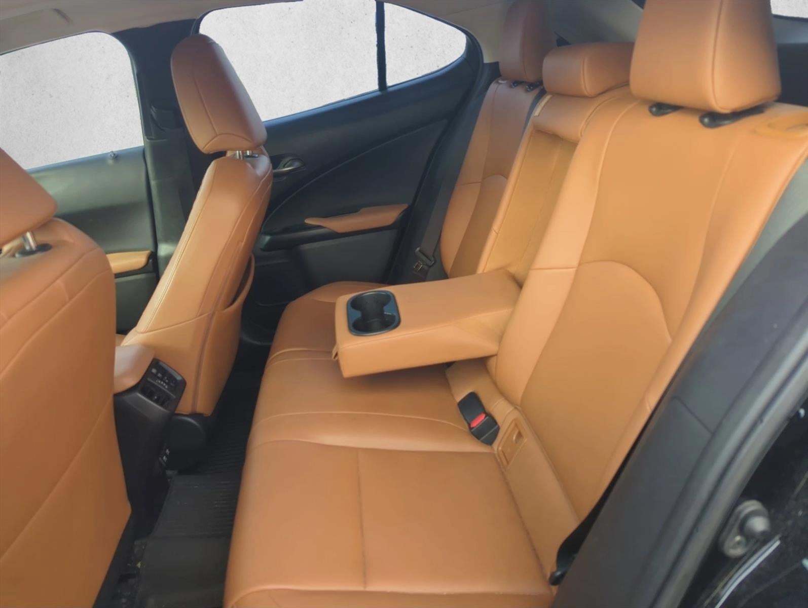 2020 Lexus UX 200 FWD