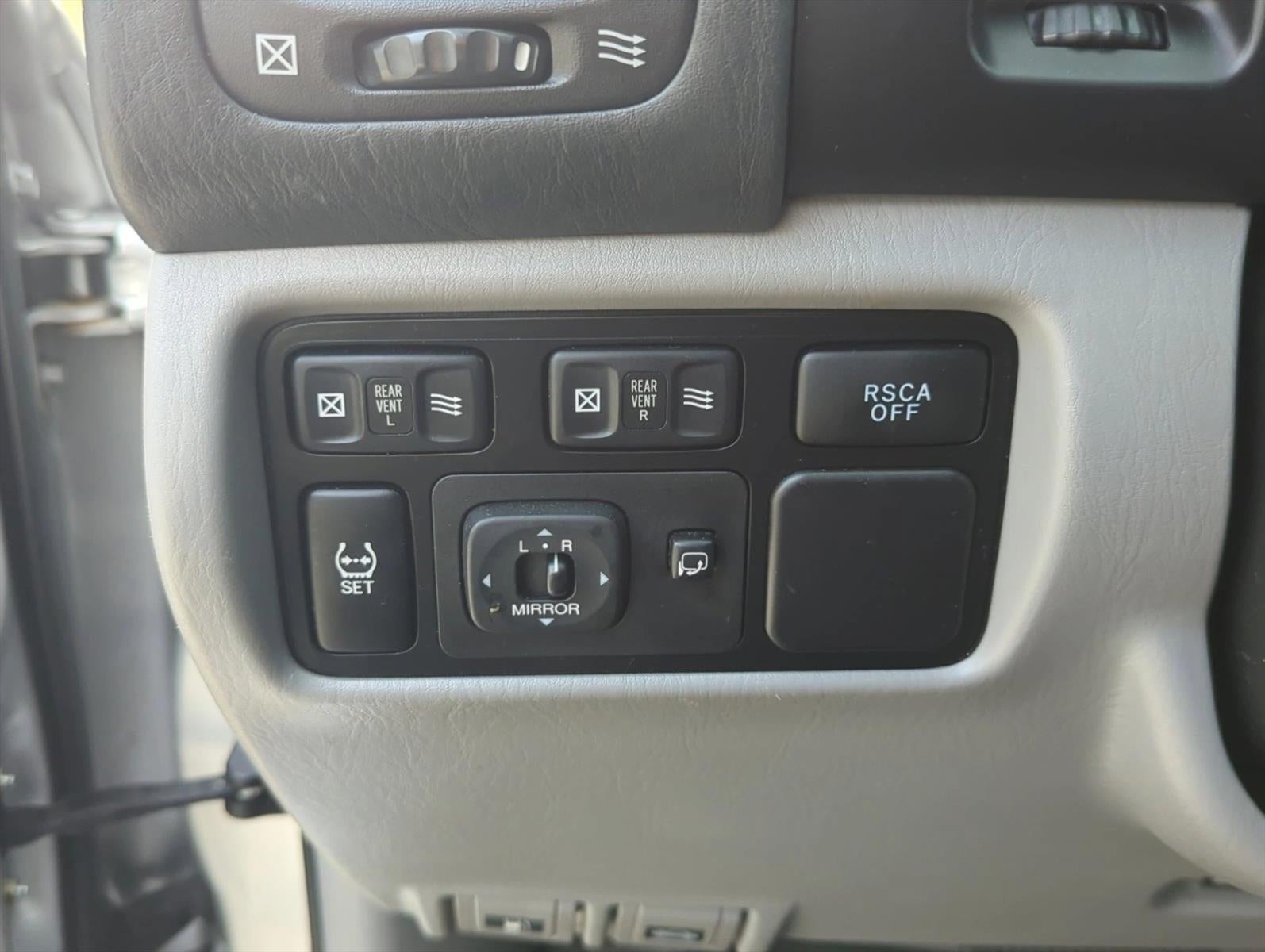 2006 Lexus LX 470 4dr SUV