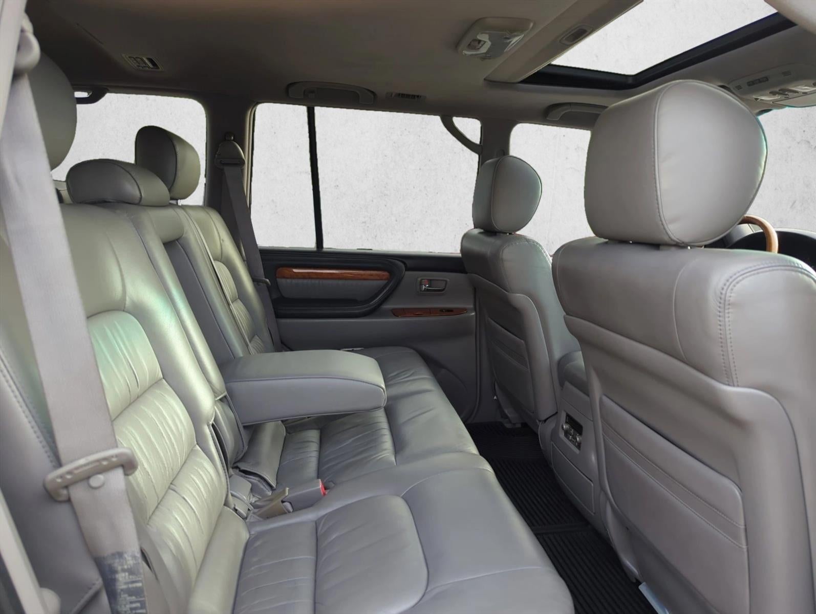 2006 Lexus LX 470 4dr SUV