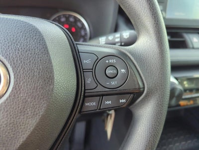 2019 Toyota RAV4 LE FWD (GS)