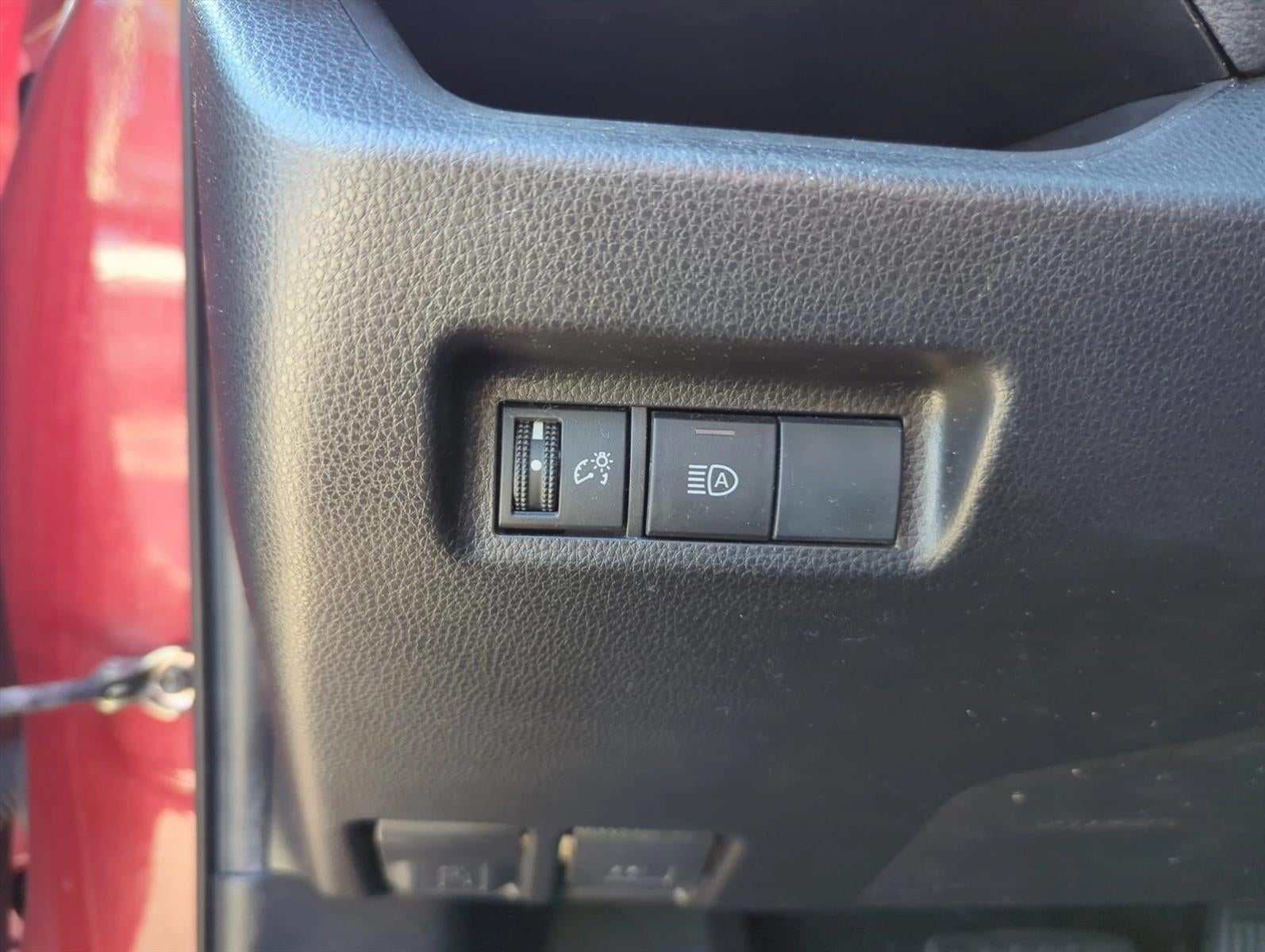 2019 Toyota RAV4 XLE AWD (Natl)