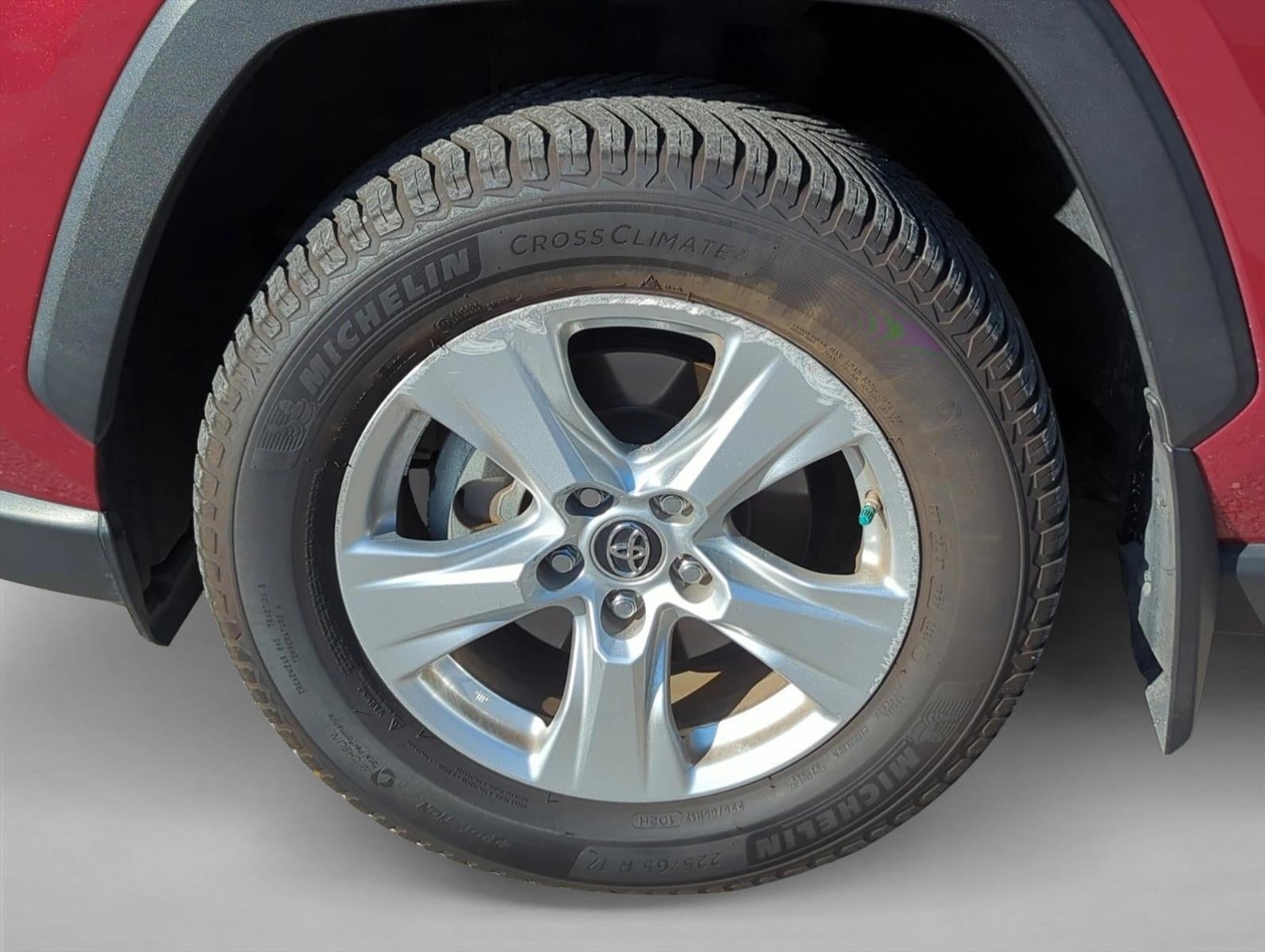 2019 Toyota RAV4 XLE AWD (Natl)