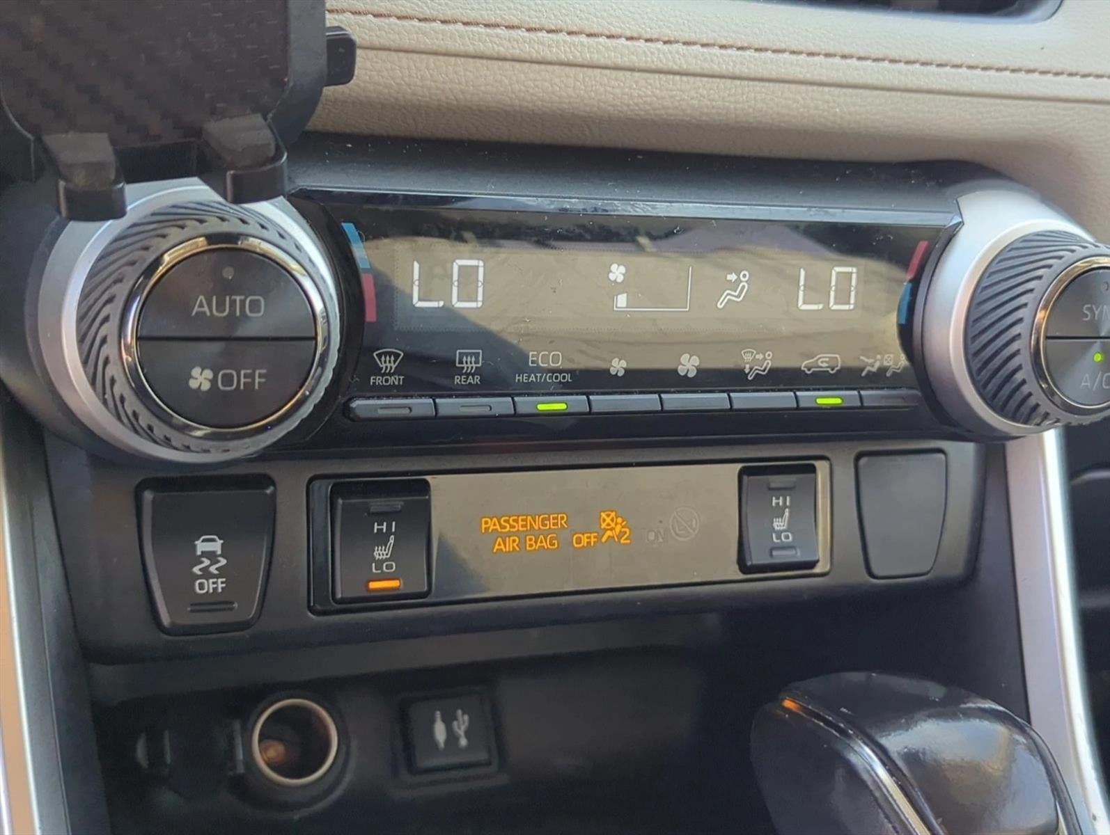 2019 Toyota RAV4 XLE AWD (Natl)