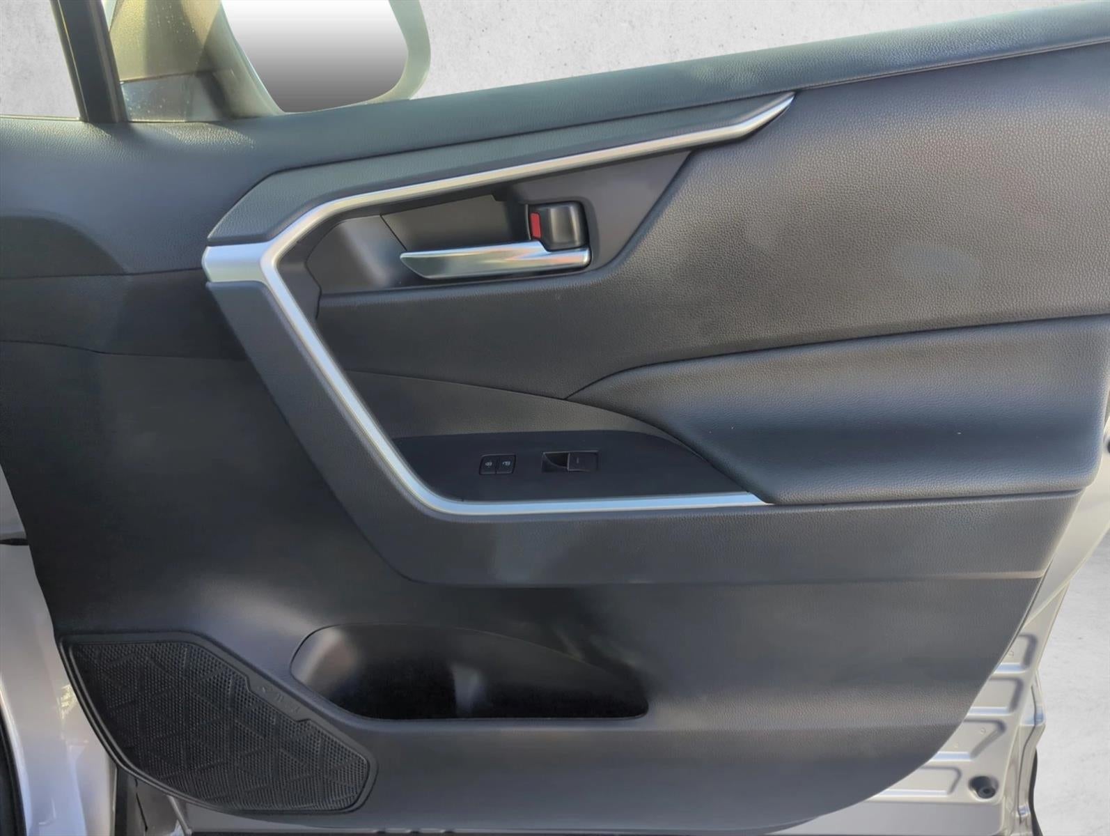 2024 Toyota RAV4 Hybrid XLE AWD (Natl)