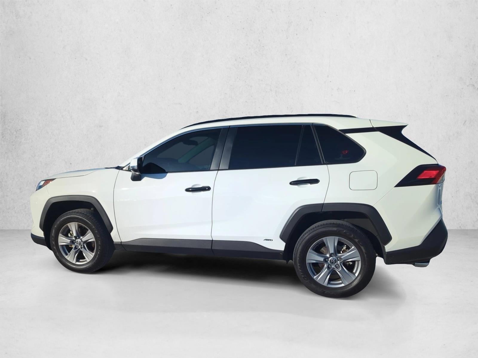 2025 Toyota RAV4 Hybrid XLE AWD (Natl)
