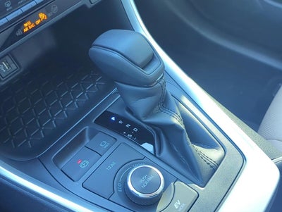 2025 Toyota RAV4 Hybrid XLE AWD (Natl)