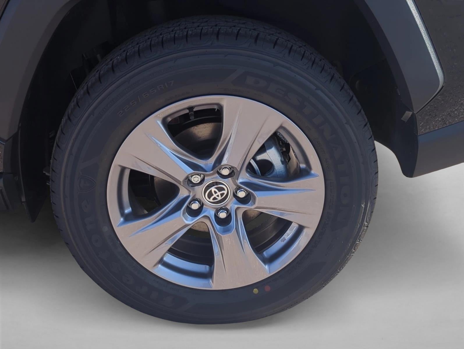2025 Toyota RAV4 Hybrid XLE AWD (Natl)