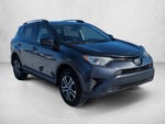 2017 Toyota RAV4 LE FWD (GS)