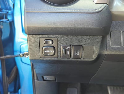 2018 Toyota RAV4 LE FWD (GS)