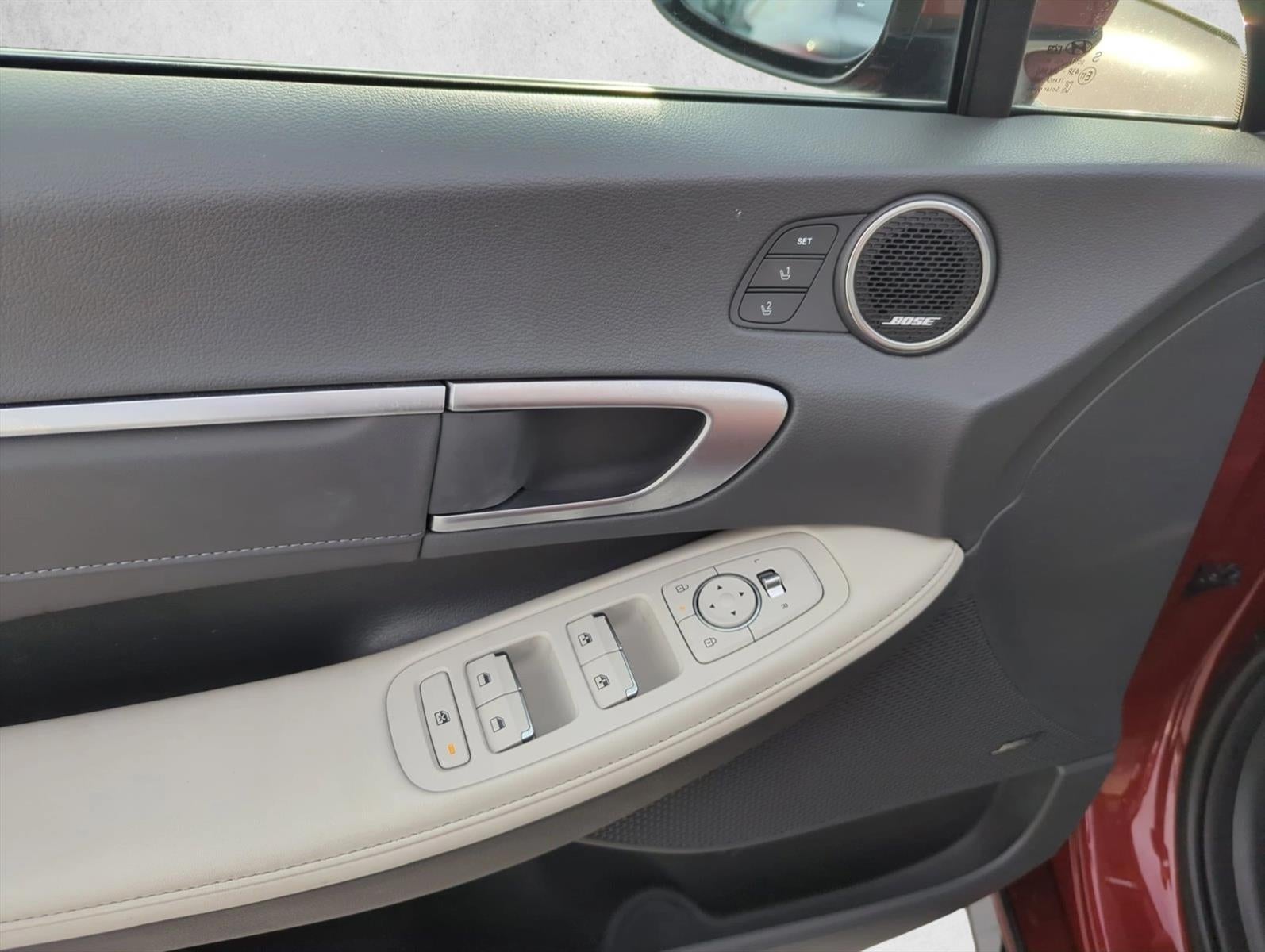 2024 Hyundai SONATA Hybrid Limited 2.0L