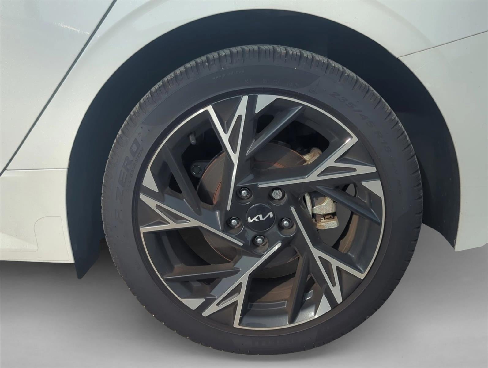 2025 Kia K5 GT-Line Auto FWD