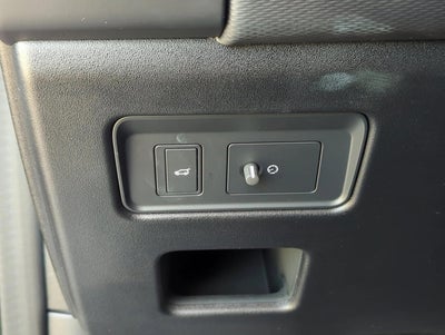 2024 Land Rover Discovery P360 Dynamic SE