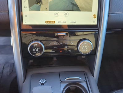 2024 Land Rover Discovery P360 Dynamic SE