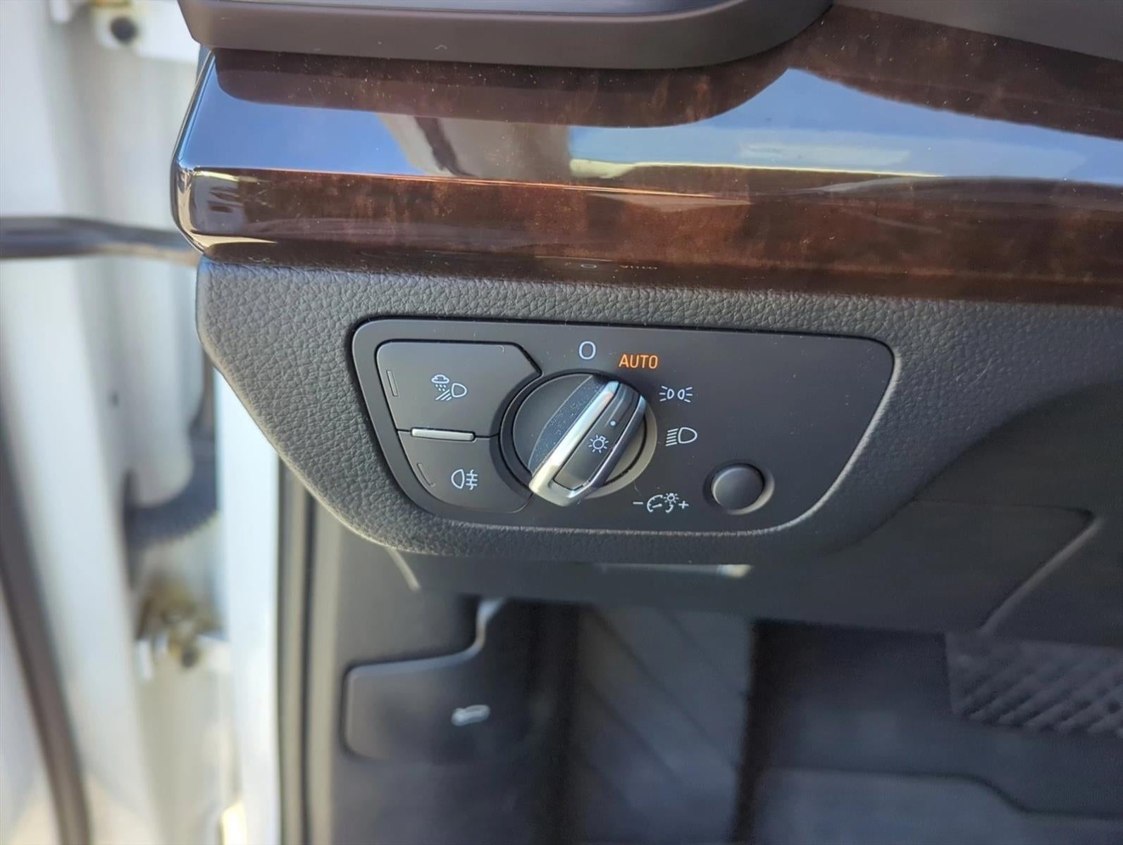 2020 Audi Q5 Premium 45 TFSI quattro