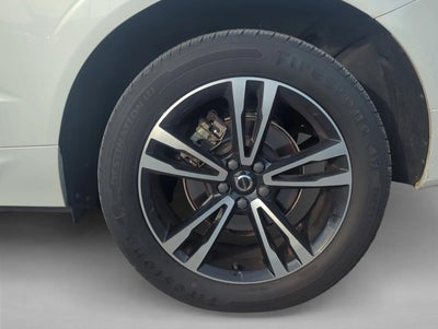 2021 Volvo XC60 T5 FWD Momentum