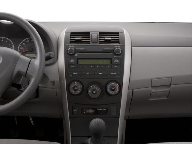 2010 Toyota Corolla 4dr Sdn Auto LE (Natl)