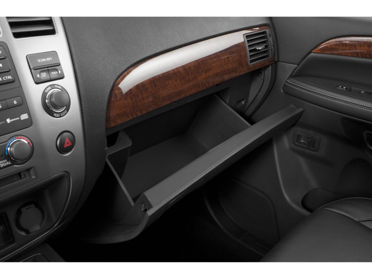 2015 Nissan Armada 2WD 4dr SV