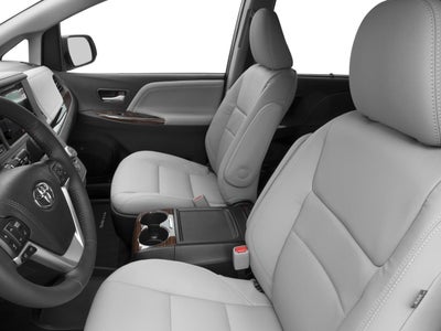 2017 Toyota Sienna XLE AWD 7-Passenger (Natl)